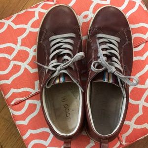Ecco shoes